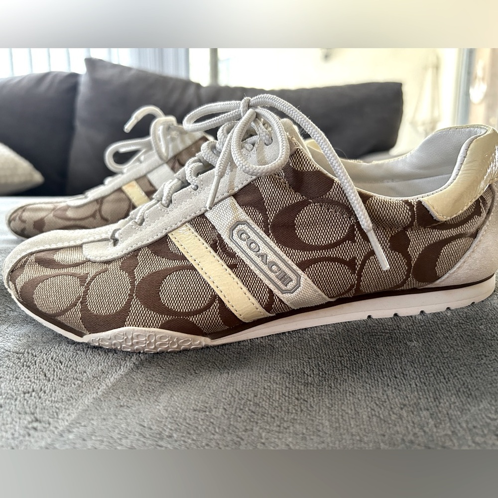 Women’s coach sneakers